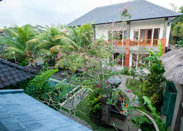 Flamboyant Villa Ubud